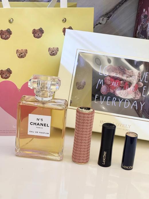 D081331五号之水+#221深陷迷棕口红黄油小熊礼盒 商品图4