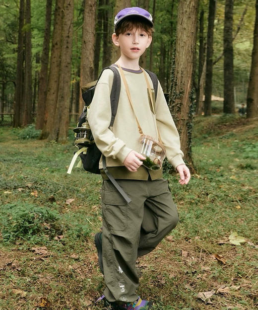 太平鸟秋款儿童长袖t恤打底衫081303 商品图6