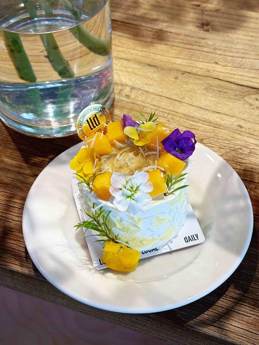 猫山王榴莲鲜奶· MINI奶糕 商品图0