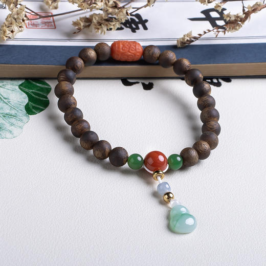 xy0525沉香+南红回纹珠翡翠葫芦手串 商品图3