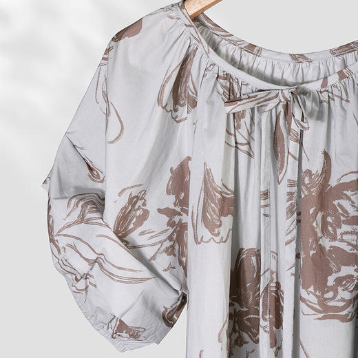 婉约印花显瘦套装 |100%棉梭织 透气亲肤 中袖蝴蝶结+直筒裤 加大版型藏肉显瘦两不误 商品图9