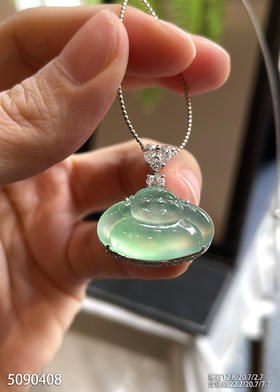 5090408，佛公吊坠。具体价格微信咨询