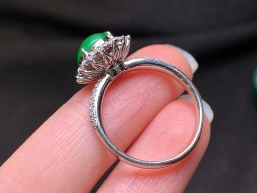 蛋面翡翠戒指 商品图5