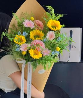 向日葵甜筒花束