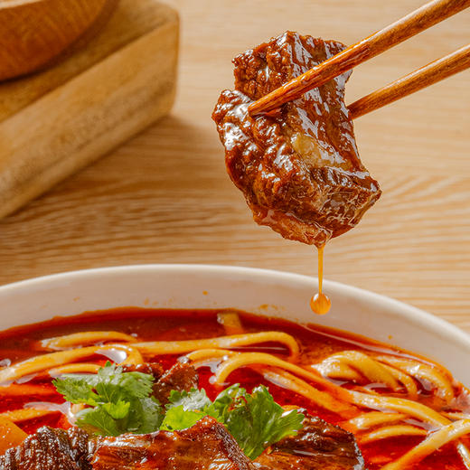 良工坊台湾风味红烧牛肉面480g 商品图2