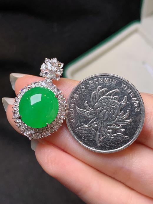 蛋面翡翠吊坠 商品图4