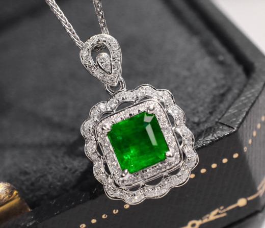 1.2ct刻面祖母绿吊坠 商品图1