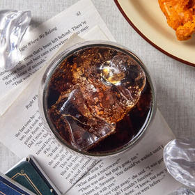 可口可乐（Coca-Cola）子弹头可乐日本原装进口日版可口可乐碳酸饮料汽水铝罐300ml*3罐 /水饮冲调 /饮料 /碳酸饮料