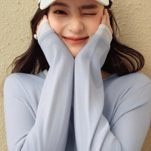 【严选】诗凡黎绵羊毛假两件拼色针织衫2025秋新款柔软舒适打底长袖上衣女7G8331041 商品图4