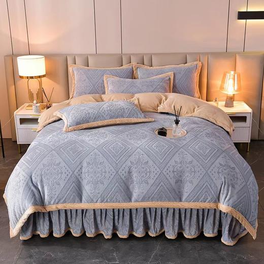 全新欧式A类5D雕花纯色牛奶绒四件套床裙款G110200002 商品图1