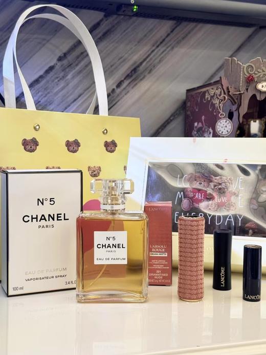 D081331五号之水+#221深陷迷棕口红黄油小熊礼盒 商品图3