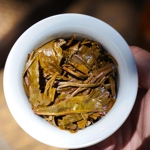 【超级福利】专场放漏！【十七年陈老生茶】2008年头春茶，勐海班章料沱茶，老生茶100g/沱，5沱/筒 商品图6