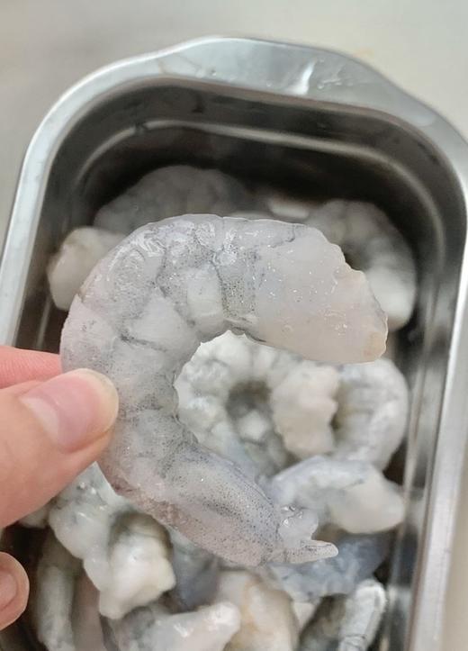 【陌上精选-青虾仁】去虾线虾头虾壳，吃一颗就满足的大小，急冻保留活虾青膜，不包冰衣，不缩水分，足斤足两，拒绝保水而产生的肌理感，能吃到鲜虾的鲜甜2.5斤/袋 商品图1