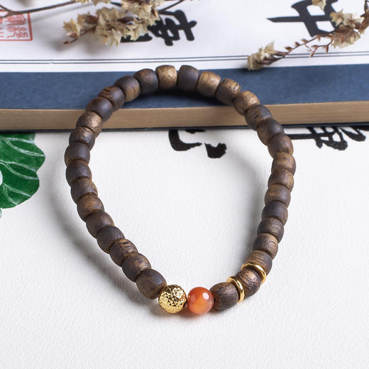 xy0523沉香+南红气质鼓珠手串 商品图3