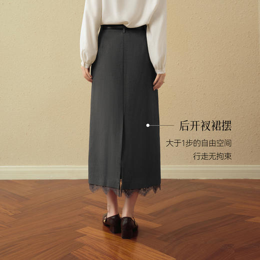 【严选】诗凡黎H型蕾丝拼接开叉半身裙2025秋新款简约通勤修身显瘦包臀裙7G8340991 商品图3