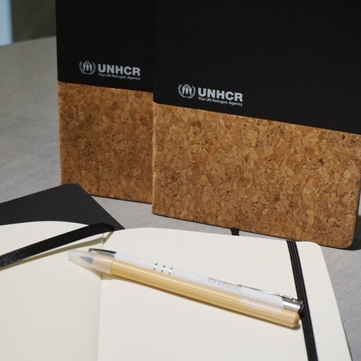 一份心意：环保笔记本 Notebook with cork detail 商品图3