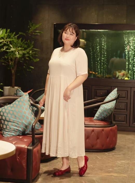 大码女鞋💥36-43码！【加宽加肥  酒红色平底单鞋】法式小香风真皮单鞋，鞋面羊漆皮，内里猪皮，鞋垫羊皮，鞋底牛筋底，方圆头，跟高一厘米，15天左右发货！ 商品图5