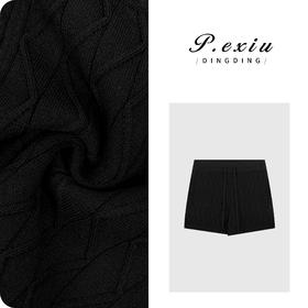 PanYiXiu/潘依绣
人丝冰爽麻抽绳松紧腰针织阔腿短裤 ZZ0878