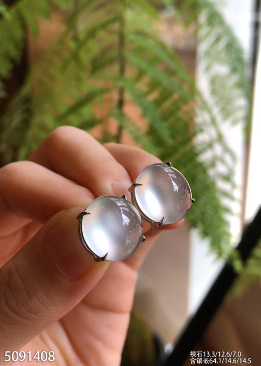 5091408，蛋面耳坠。具体价格微信咨询 商品图5