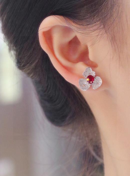 1.35-1.45ct刻面红宝石耳钉 商品图4