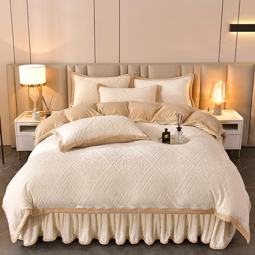 全新欧式A类5D雕花纯色牛奶绒四件套床裙款G110200002 商品图3