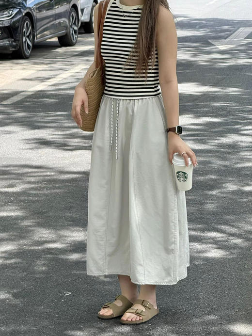 MUYANHUAN 冰丝南瓜裙，冰丝的垂坠感和光泽能中和南瓜裙的蓬松感，既甜美又显高级 商品图8