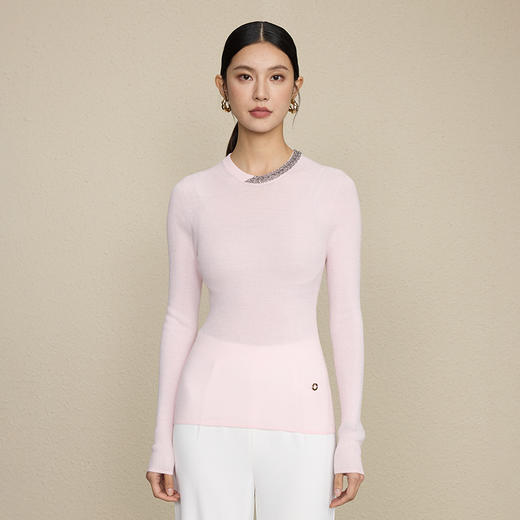 「自」全新升级【铂金会员266/天猫359/差价93】(05809)洛诗琳无缝一体羊毛针织衫2025秋冬重工钉珠圆领坑条毛衣女 商品图2