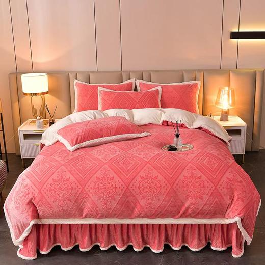 全新欧式A类5D雕花纯色牛奶绒四件套床裙款G110200002 商品图0