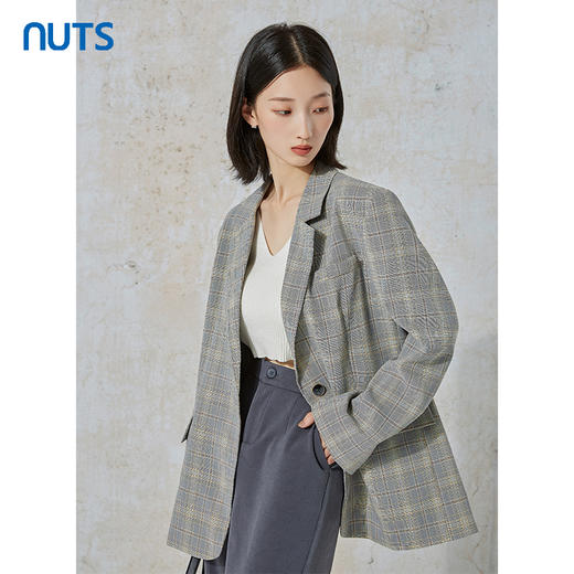 NUTS商场同款春秋季时尚简约通勤宽松复古西装外套女231048126B 商品图1