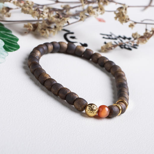 xy0523沉香+南红气质鼓珠手串 商品图1