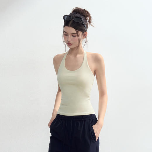 【限时秒】YOGACODE【火树银花系列】挂脖u领瑜伽背心女固定杯裸感舒适美背百搭运动背心DWB125625 商品图2