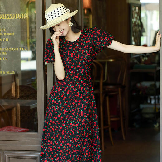 「自」全新升级【铂金会员257/天猫339/差价82】(04751)洛诗琳法式茶歇碎花裙2025夏季精致气质修身显瘦印花连衣裙 商品图2