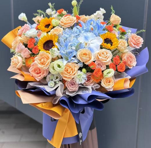 桃李芬芳--橙色系混搭花束 商品图0