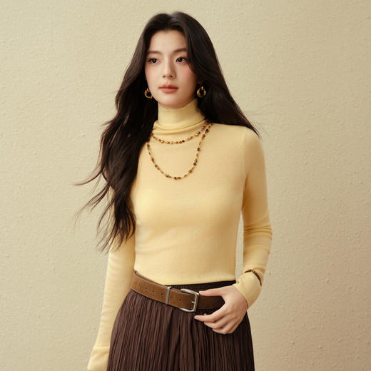 【严选】【无痕暖绒衫】诗凡黎堆堆领百搭针织打底衫25秋新款高领显瘦毛衣7G8132081 商品图2