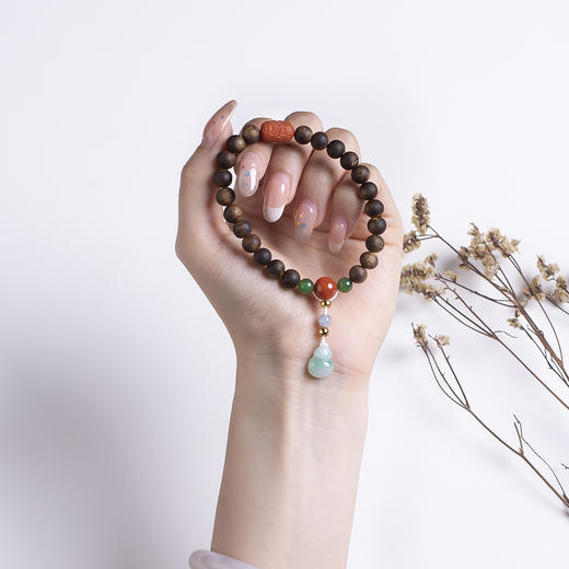 xy0525沉香+南红回纹珠翡翠葫芦手串 商品图8