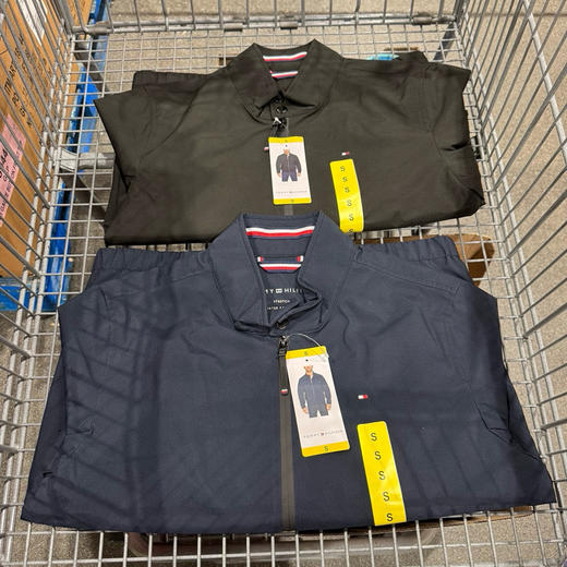 新款好帅气❤️Tommy男士飞行员夹克外套折扣！美国直邮特价399元🉐包税包邮到手了，有黑色和蓝色，S-XXL，国内连一件衬衫都买不了 商品图6