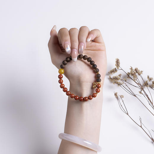 xy0524沉香+蜜蜡南红半山半水手串 商品图7