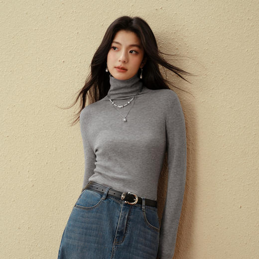 【严选】【无痕暖绒衫】诗凡黎堆堆领百搭针织打底衫25秋新款高领显瘦毛衣7G8132081 商品图3