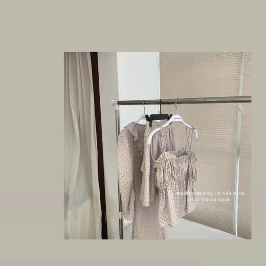 金蘑菇菇【里斯本书店】斜裁vl领法式茶歇裙设计感连衣裙鱼尾长裙  半裙 ~ 商品图2