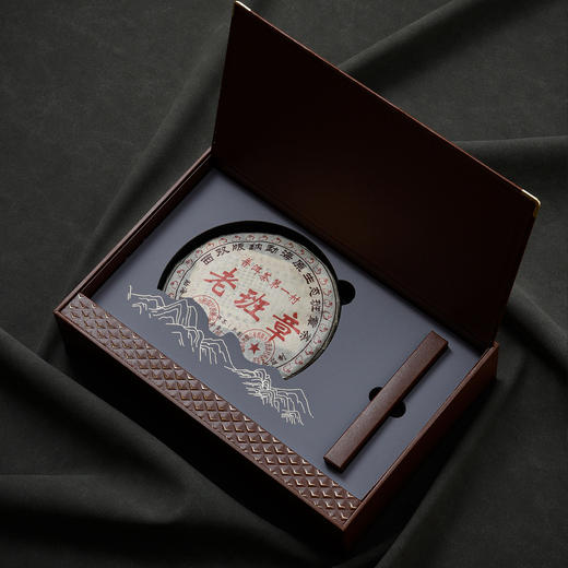 雅皮【单饼 云南普洱专版 棕色】35元一套/16套一箱 商品图1