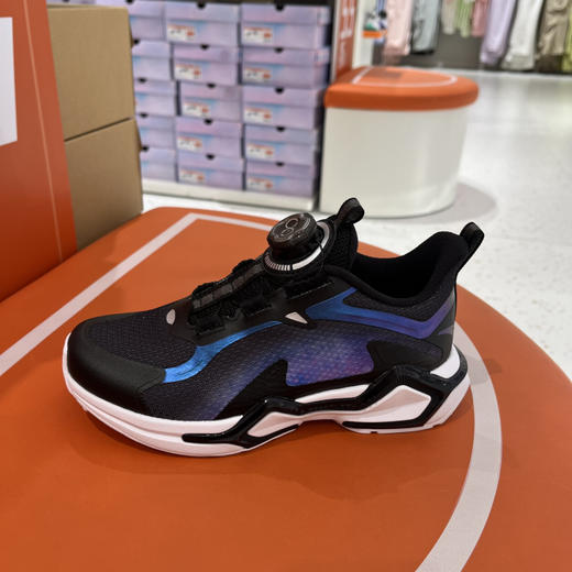 安踏儿童男大童运动鞋2025秋款透气防滑耐磨运动跑步鞋312535556L 商品图1