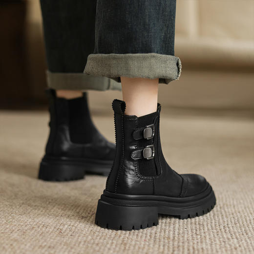 阿么手工女鞋牛皮厚底烟筒靴2025新款皮带扣复古风切尔西短靴5CM 商品图3