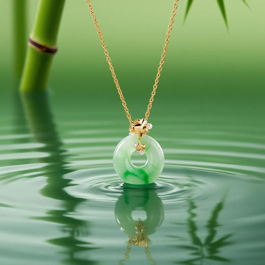 [C+Vogues系列] 18k金银杏翡翠平安扣项坠 商品图0