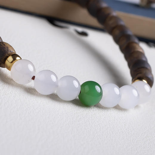 xy0520沉香+和田玉莲蓬子手串 商品图5