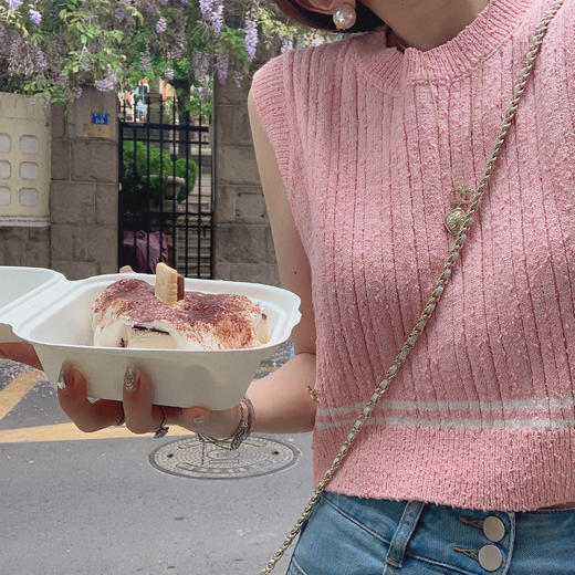 金蘑菇菇【香街洋房】无袖针织上衣 商品图6