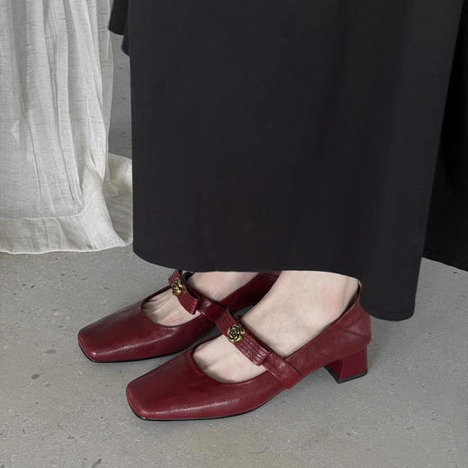 【预售5天】羊皮版~法式粗跟方头山茶花蝴蝶结一字带玛丽珍女鞋气质通勤单鞋QQJ&JZ-1920 商品图4