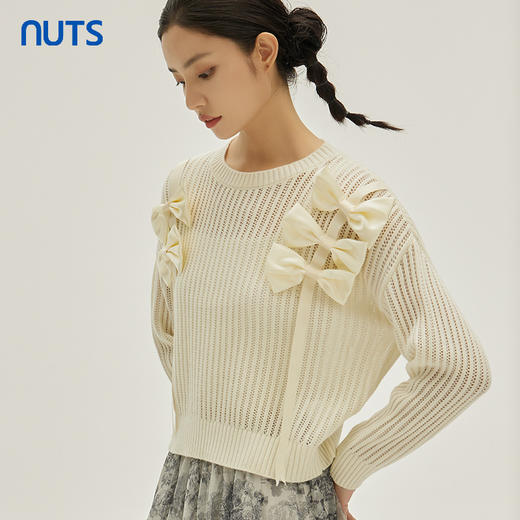 NUTS商场同款春秋季设计感气质镂空百搭短款毛织套头衫女333052195 商品图1