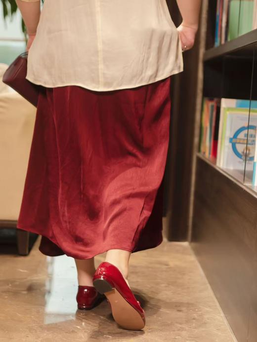 大码女鞋💥36-43码！【加宽加肥  酒红色平底单鞋】法式小香风真皮单鞋，鞋面羊漆皮，内里猪皮，鞋垫羊皮，鞋底牛筋底，方圆头，跟高一厘米，15天左右发货！ 商品图6