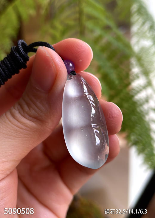 5090508，福豆裸石。具体价格微信咨询 商品图0