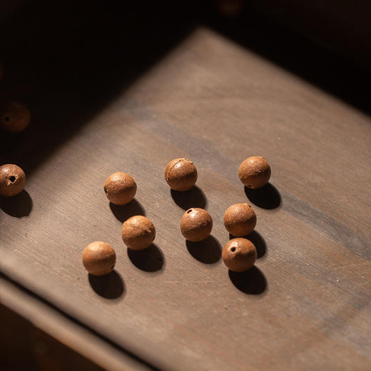 *自营*花香松香珀手串| 天然沉香檀香+多种花朵香气调配。单圈手串,款式可选。中式佛珠男女款绿松石蜜蜡配珠。黄玉兰玫瑰牡丹茉莉莲花桂花梅花百合安息香楠木粘粉龙脑 商品图1